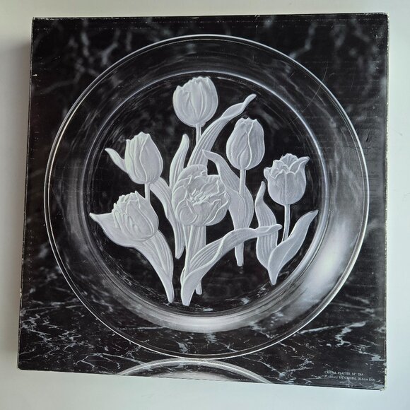 Large Glass Serving Platter Tulips Big & Heavy 14" Round Floral Tray BNIB - Picture 1 of 6